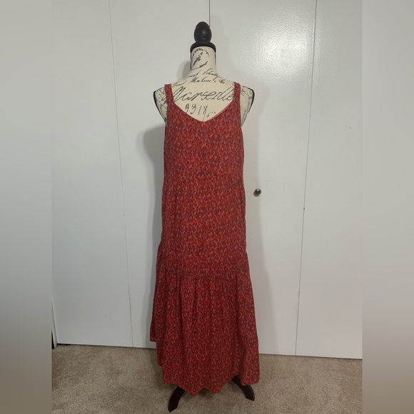 Joie Bondi Tiered Sleeveless Maxi Dress in a tea rose red print.  Size Small. - Picture 6 of 13